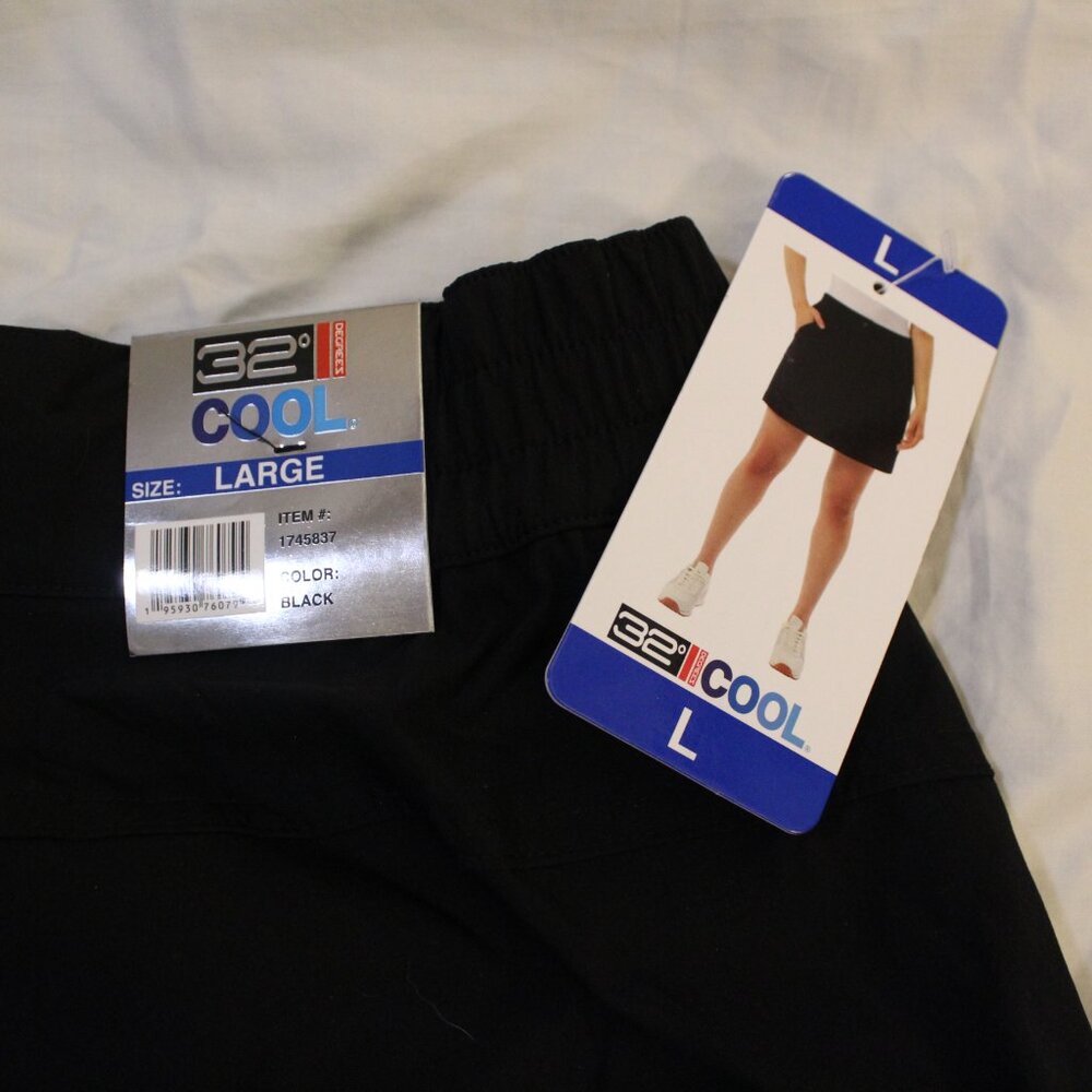 NWT 32 degrees women’s black tennis/golf skort Size L